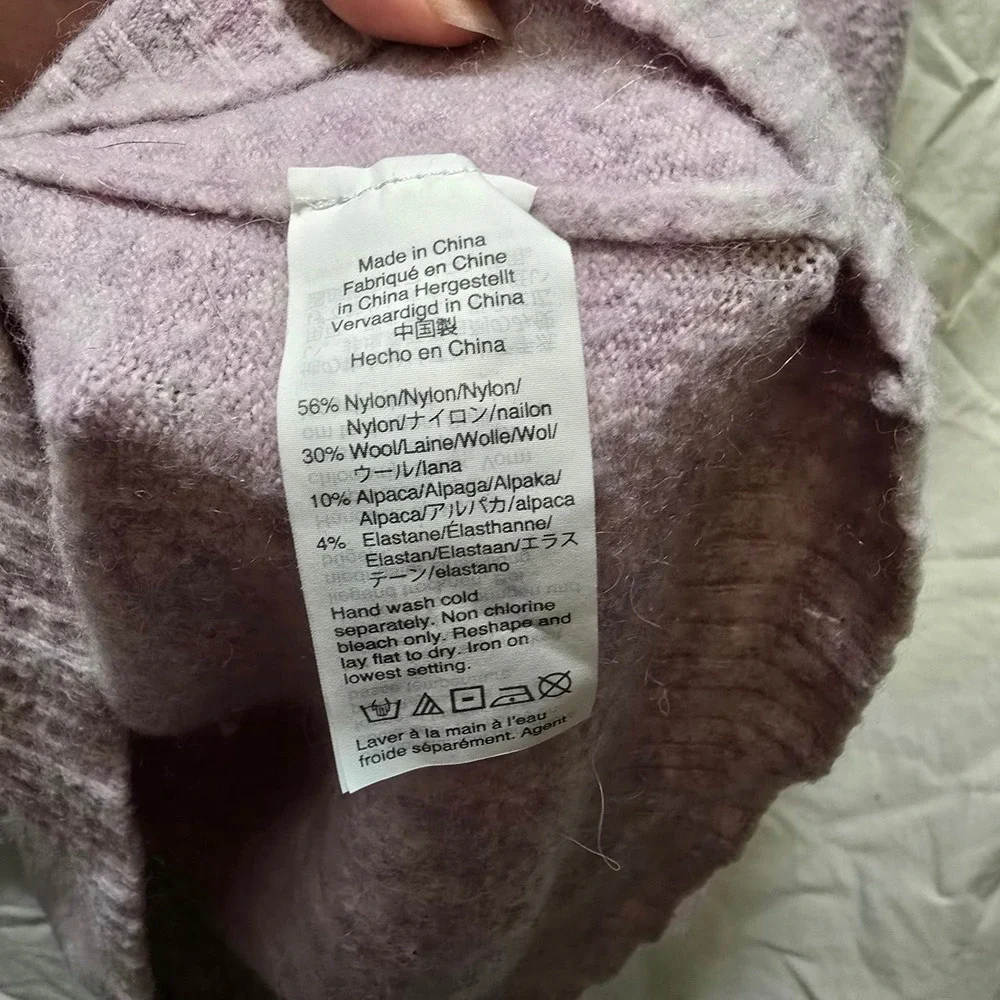 J. Crew Wool Blend Turtleneck Sweater Womens‎ Medium Lavender Purple Knit